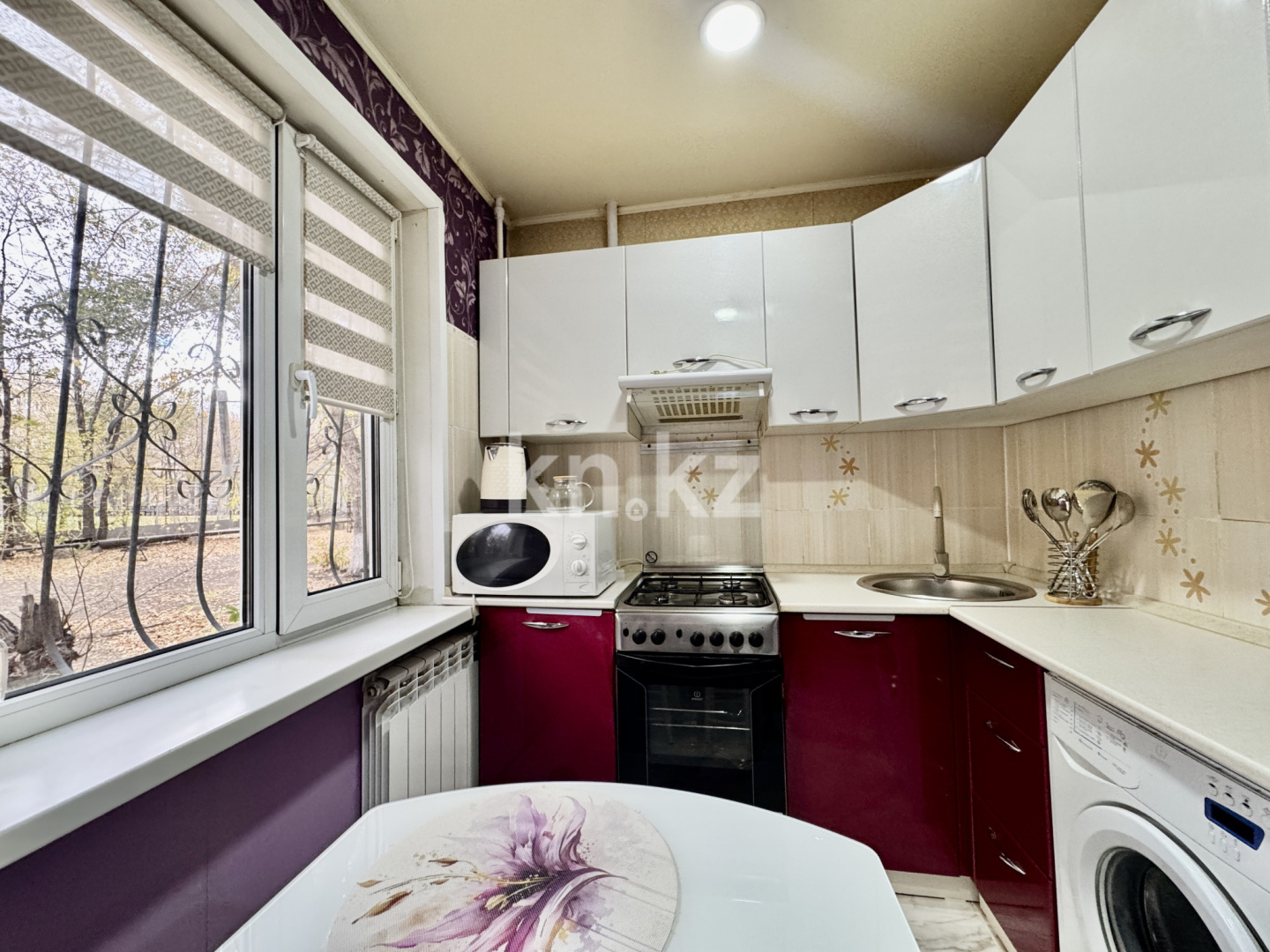 Продажа 2-комнатной квартиры, 43 м², ул. Ержанова, дом  37 фото 10 из 17 | kn.kz Продажа 2-комнатной квартиры, 43 м², ул. Ержанова, дом  37 - Продажа квартир в Караганде фото 10 из 17