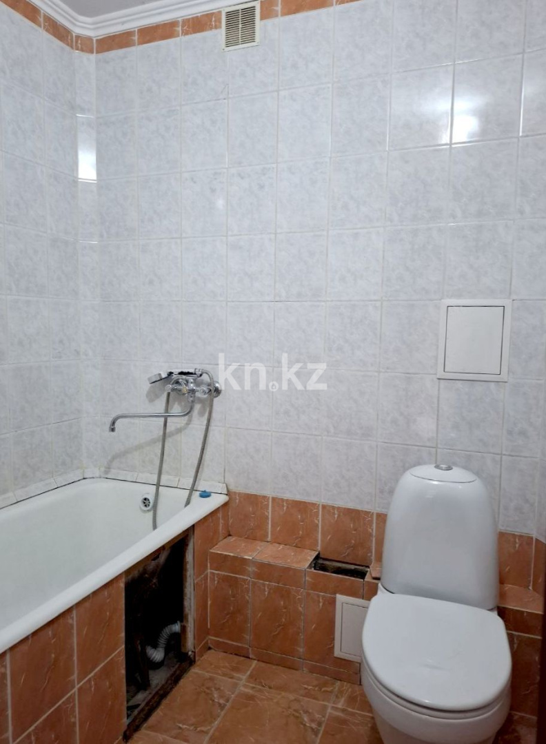 Продажа 2-комнатной квартиры, 42 м² - Продажа двухкомнатных квартир в Усть-Каменогорске фото 7 из 10