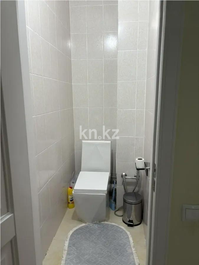 Продажа 2-комнатной квартиры, 56 м², пр. Абылай хана, дом  54а в Астане - фото 4