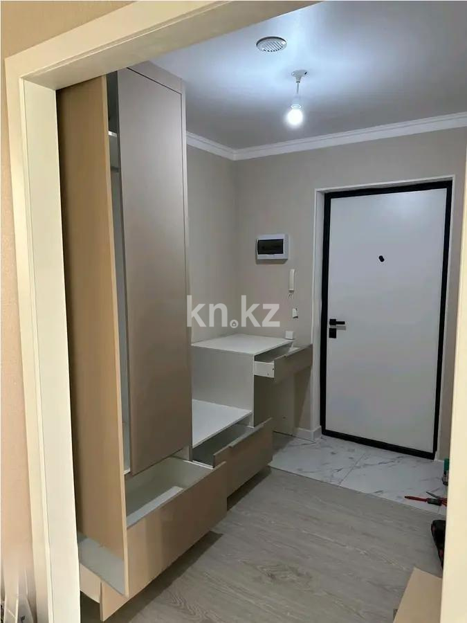 Продажа 1-комнатной квартиры, 43 м², ул. Е-652, дом  18 в Астане - фото 3