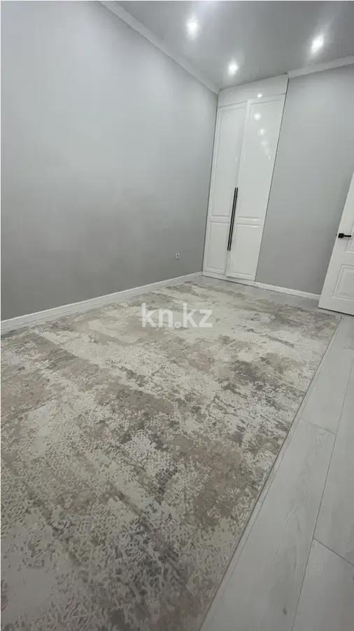 Продажа 1-комнатной квартиры, 43 м², пр. Абая, дом  164 в Алматы - фото 2