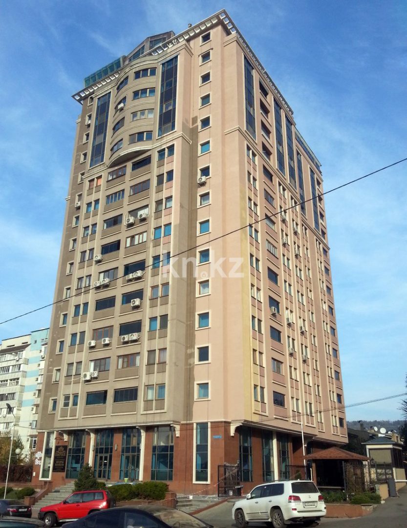 Продажа 3-комнатной квартиры, 119 м², мкр-н Самал-3, дом  22 в Алматы - фото 9