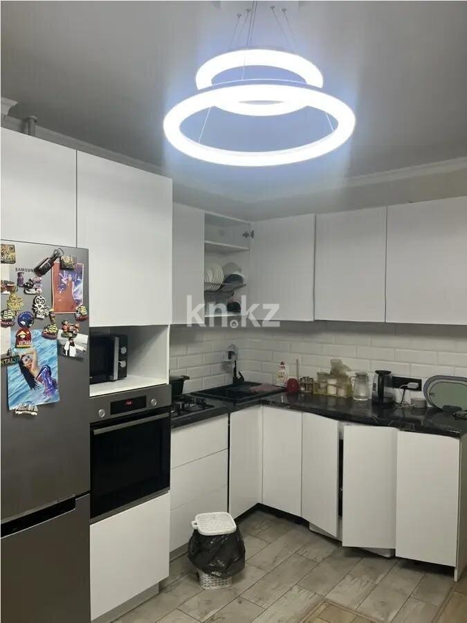 Продажа 2-комнатной квартиры, 56.7 м² в Алматы - фото 2