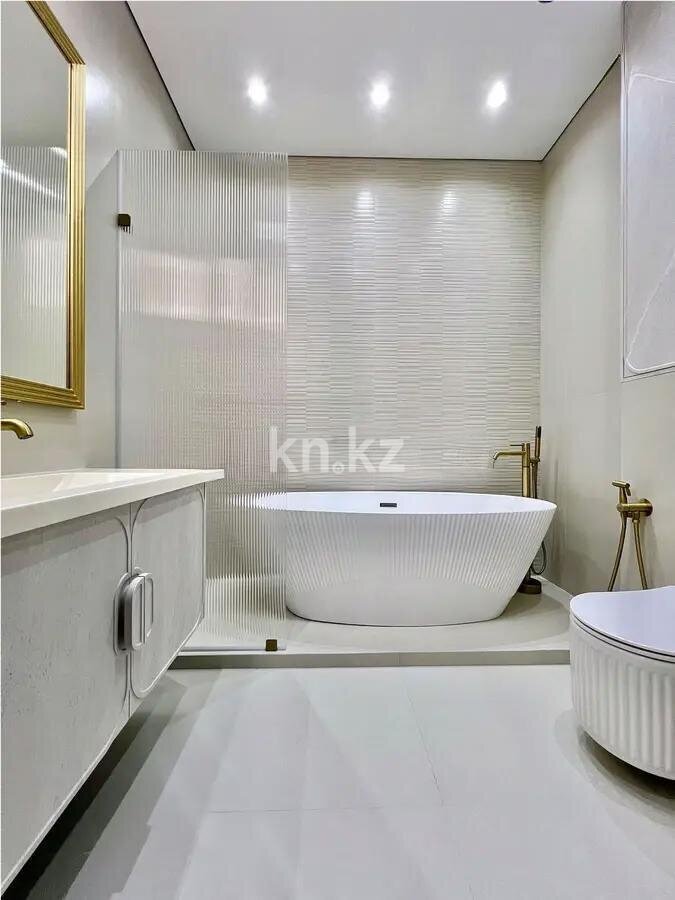Продажа 3-комнатной квартиры, 145 м² в Астане - фото 3