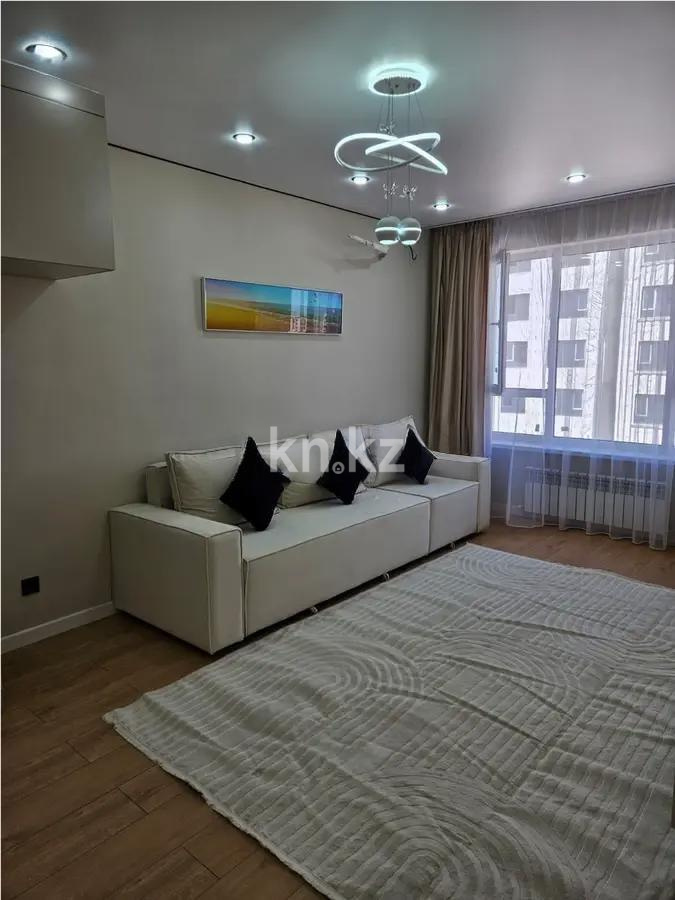 Продажа 2-комнатной квартиры, 40 м², ул. Туркестан, дом  115 - Продажа  двухкомнатных квартир в Алматы фото 1 из 4