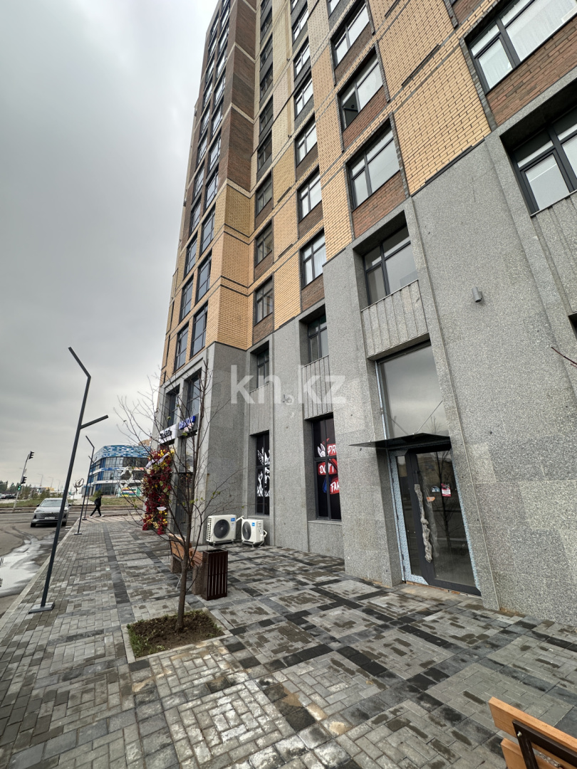 Продажа , 76 м², ул. Букетова, дом  3 - Продажа офисных и торговых помещений в Караганде фото 2 из 16