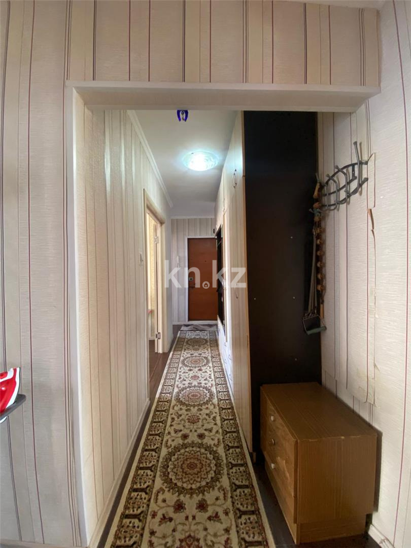 Продажа 3-комнатной квартиры, 67 м², мкр-н 15 в Караганде - фото 13