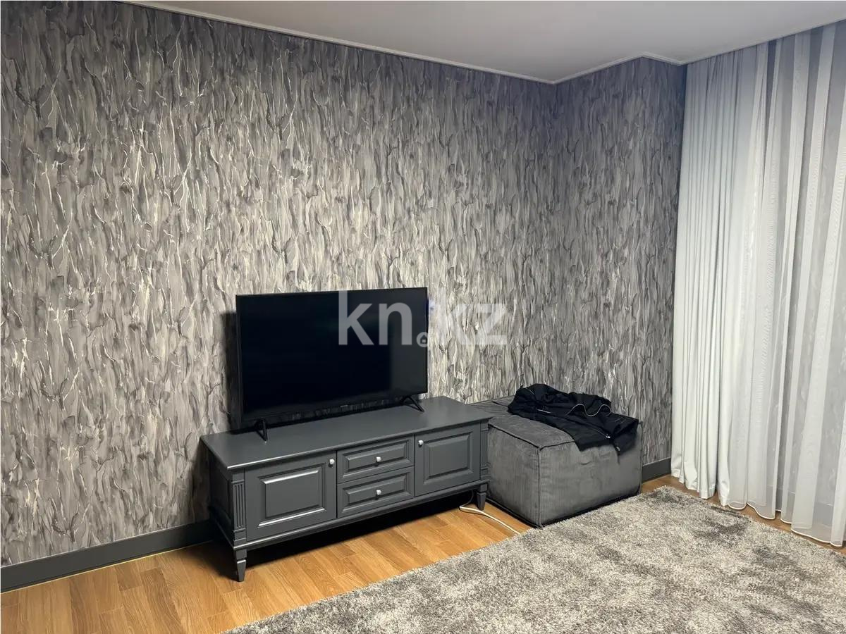 Продажа 4-комнатной квартиры, 130 м², ул. Нажимеденова, дом  4 - Продажа квартир в Астане фото 1 из 6