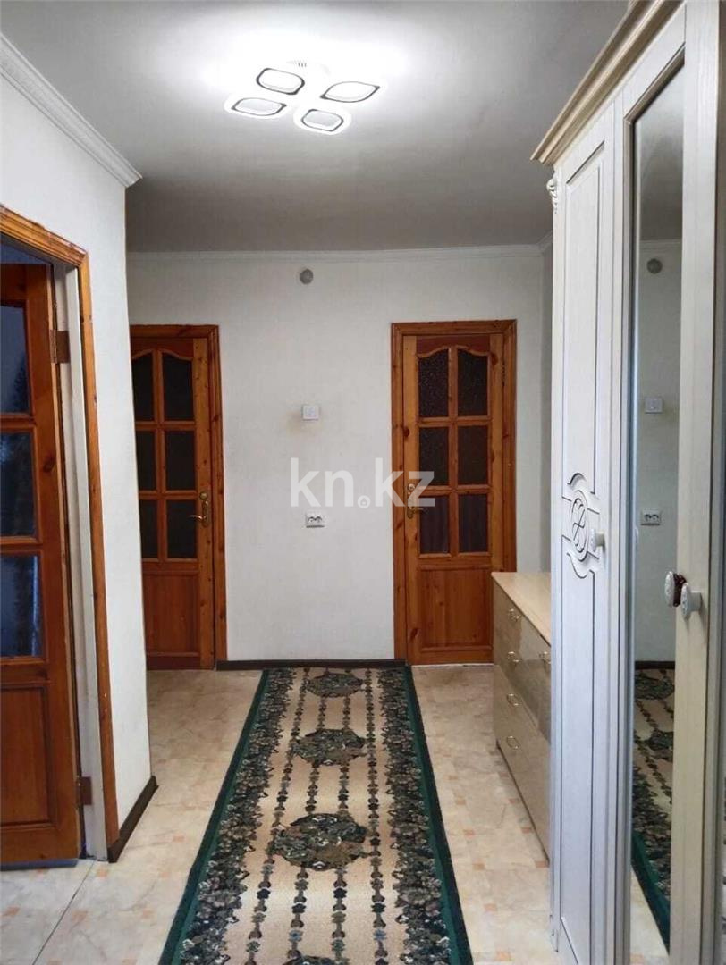 Продажа 3-комнатной квартиры, 71 м², мкр-н Степной-2 - Продажа квартир в Караганде фото 8 из 12
