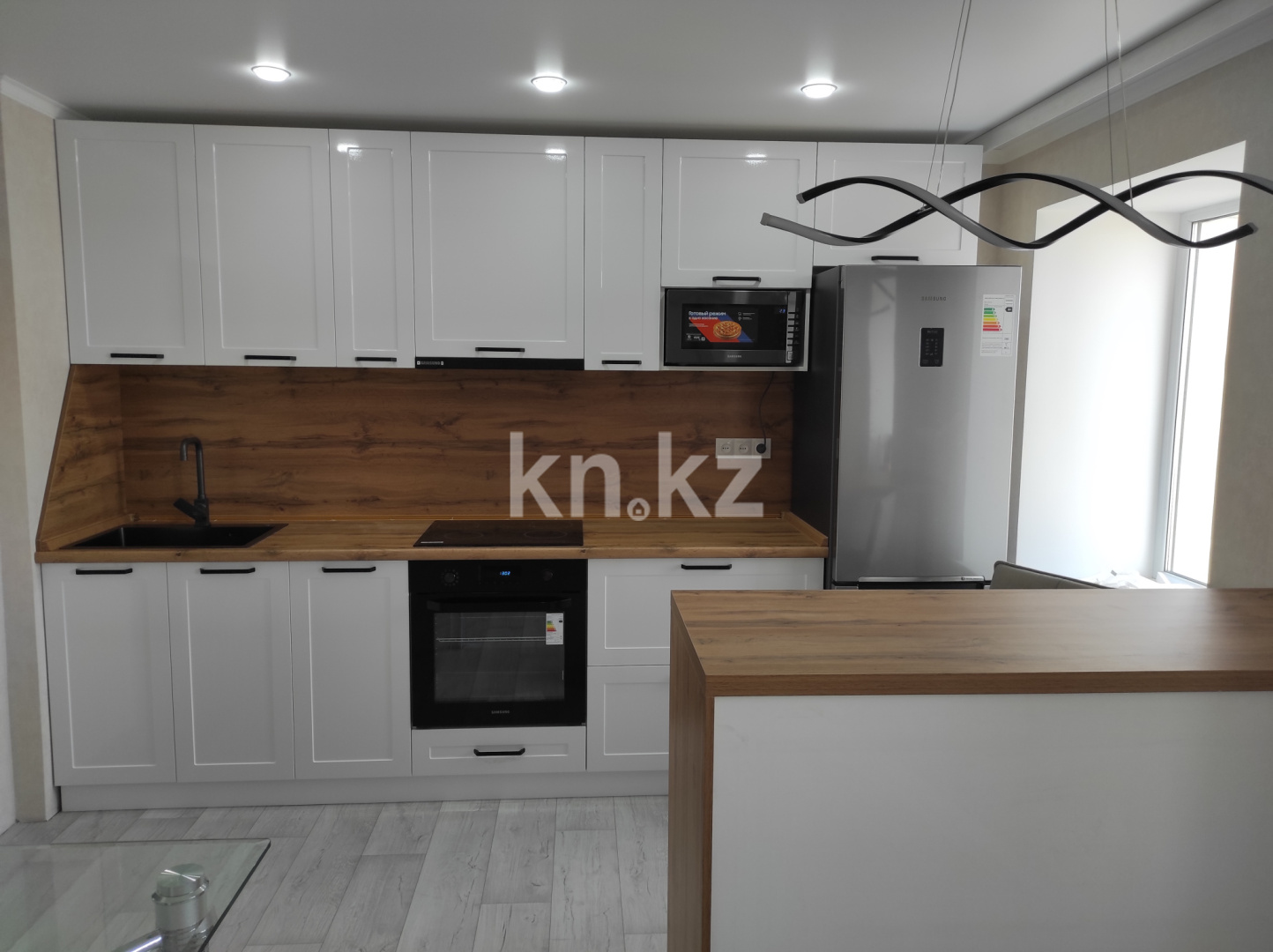 Продажа 2-комнатной квартиры, 57.1 м², ул. Академическая, дом  9/1 - Продажа квартир в Караганде с фото фото 1 из 21