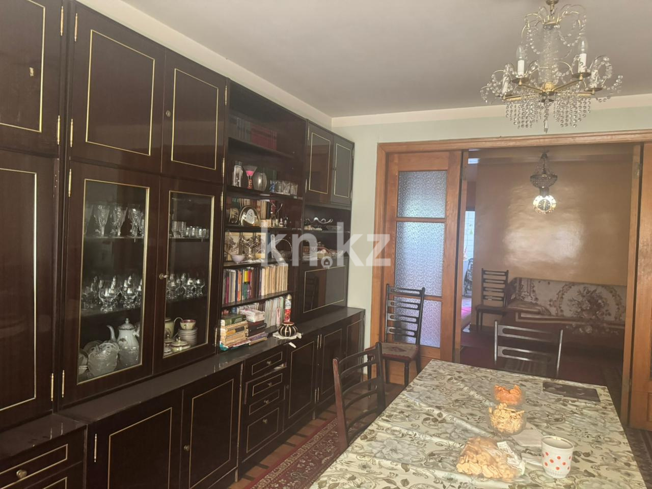 Продажа 4-комнатной квартиры, 156.5 м², ул. Наурызбай батыра, дом  70 - ул. Айтеке би - Продажа квартир в Алматы фото 1 из 12