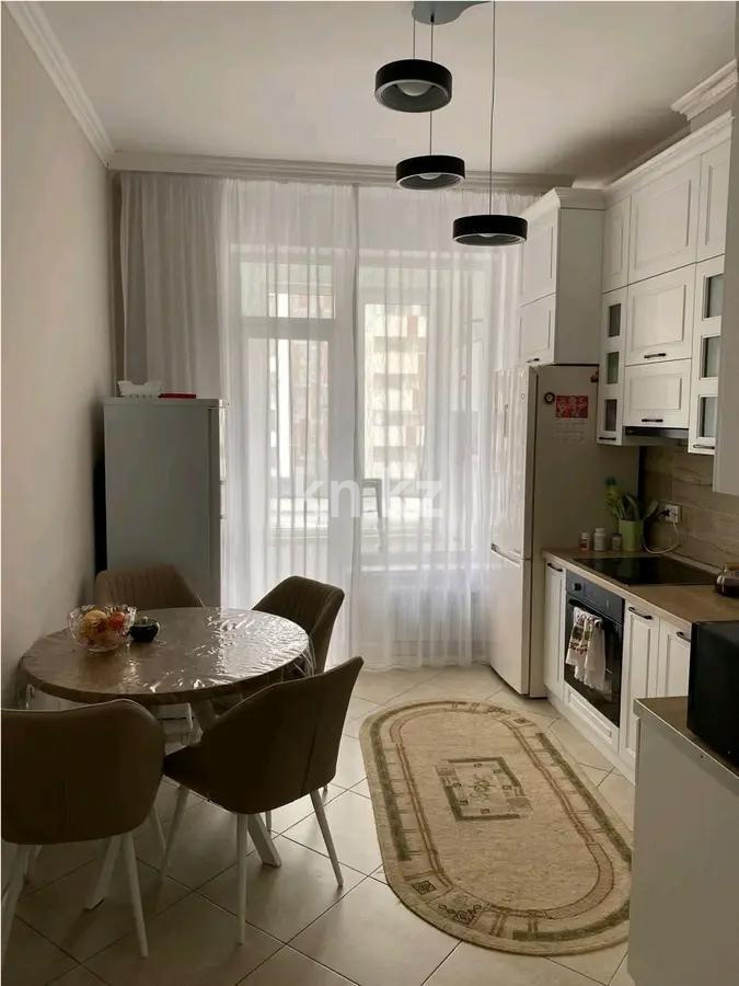 Продажа 3-комнатной квартиры, 92 м², пр. Кабанбай батыра, дом  60 в Астане - фото 3