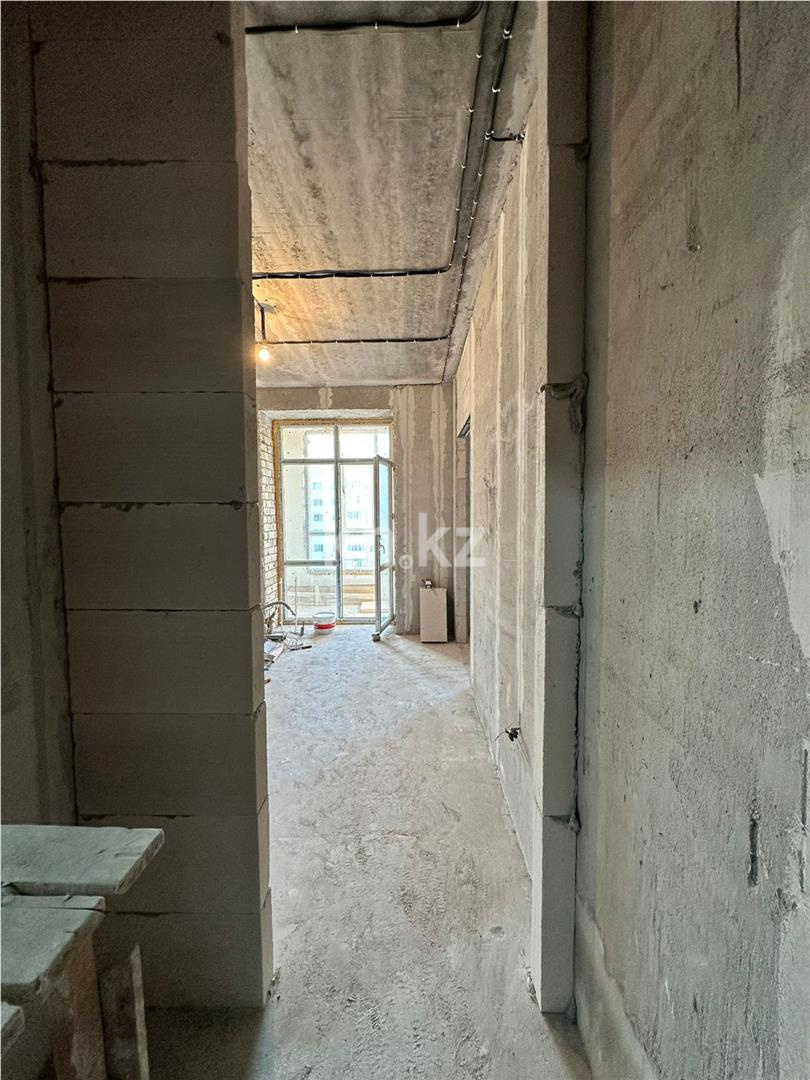 Продажа 3-комнатной квартиры, 104 м², пр. Шахтеров, дом  73/1 - Продажа  трехкомнатных квартир в Караганде фото 9 из 15