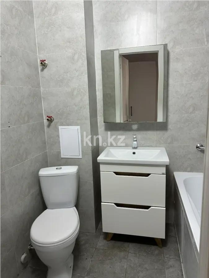 Продажа 1-комнатной квартиры, 35 м², ул. Нажимеденова, дом  17 в Астане - фото 4