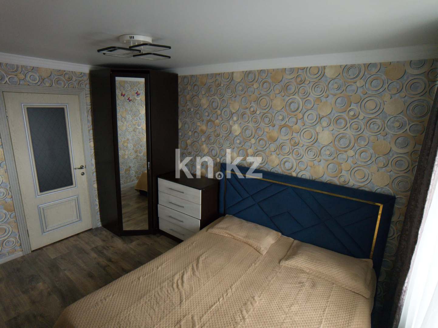 Аренда 1-комнатной квартиры посуточно, 40 м², ул. Ермекова, дом  52 - Аренда квартир посуточно в Караганде с фото фото 2 из 3