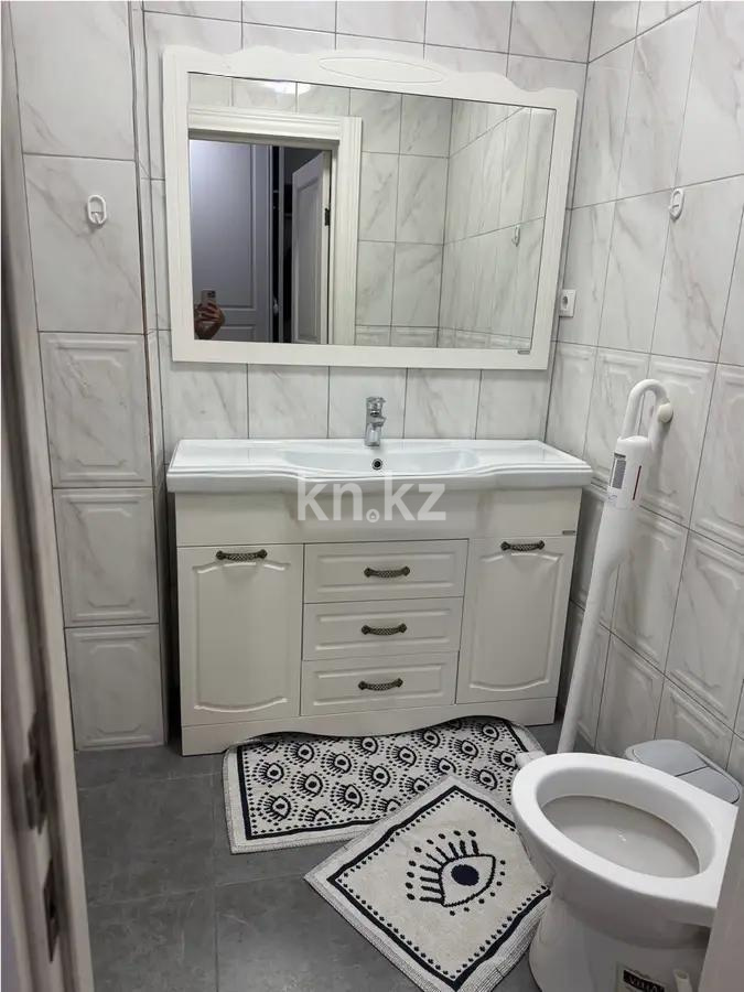 Продажа 3-комнатной квартиры, 100 м², ул. Сыганак, дом  2 в Астане - фото 5