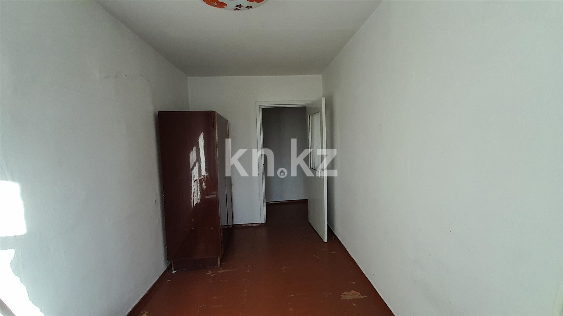 Продажа 4-комнатной квартиры, 65 м² - Продажа квартир в блочном доме в Темиртау - страница 13 фото 8 из 17