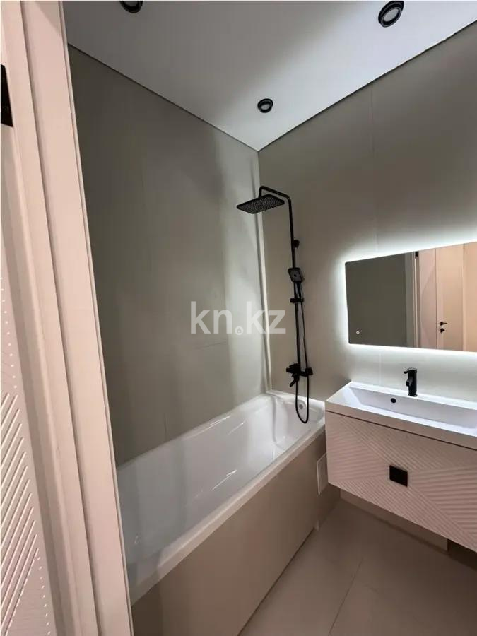 Продажа 3-комнатной квартиры, 88 м², пр. Республики, дом  23/1 - Продажа  трехкомнатных квартир в новостройках Караганды без посредников фото 5 из 7