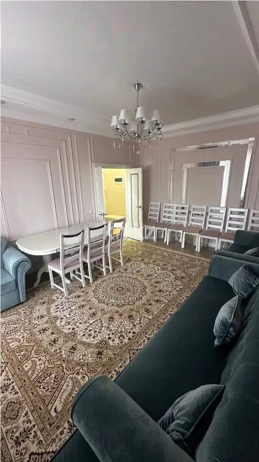 Продажа 4-комнатной квартиры, 109 м², пр. Шахтеров, дом  52Б - Продажа  четырехкомнатных квартир в Караганде без посредников фото 1 из 9