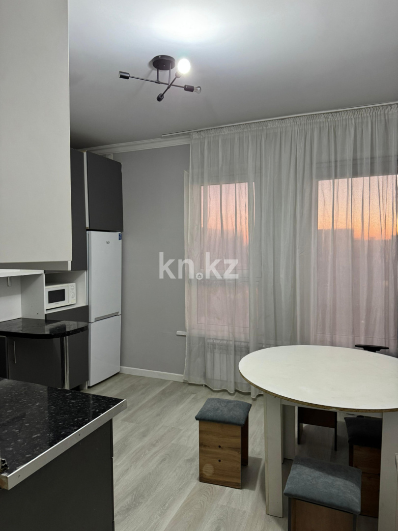 Аренда 2-комнатной квартиры, 50 м² - Аренда двухкомнатных квартир помесячно в Астане фото 2 из 8
