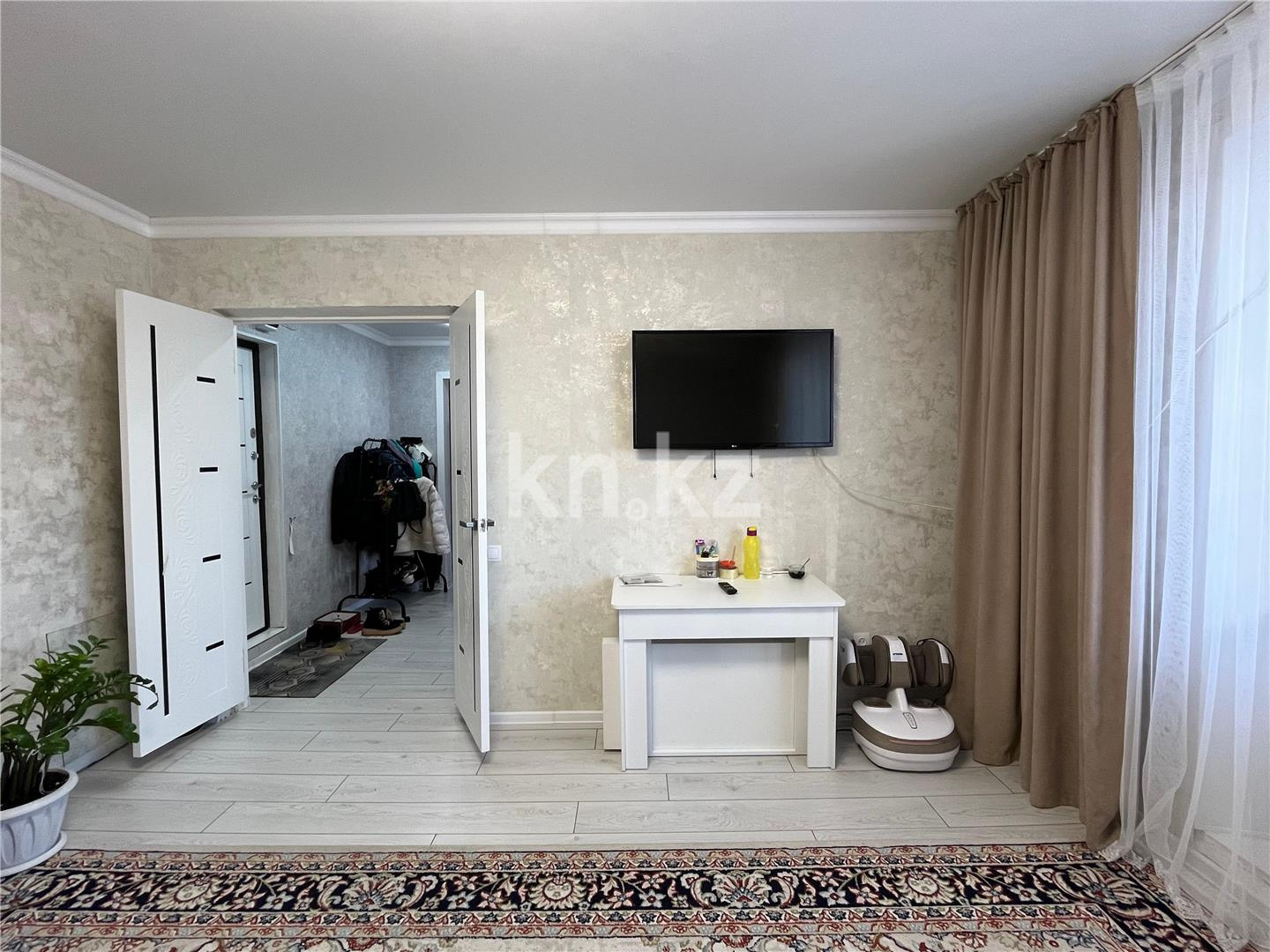 Продажа 2-комнатной квартиры, 52 м², ул. Карла Маркса в Караганде - фото 4