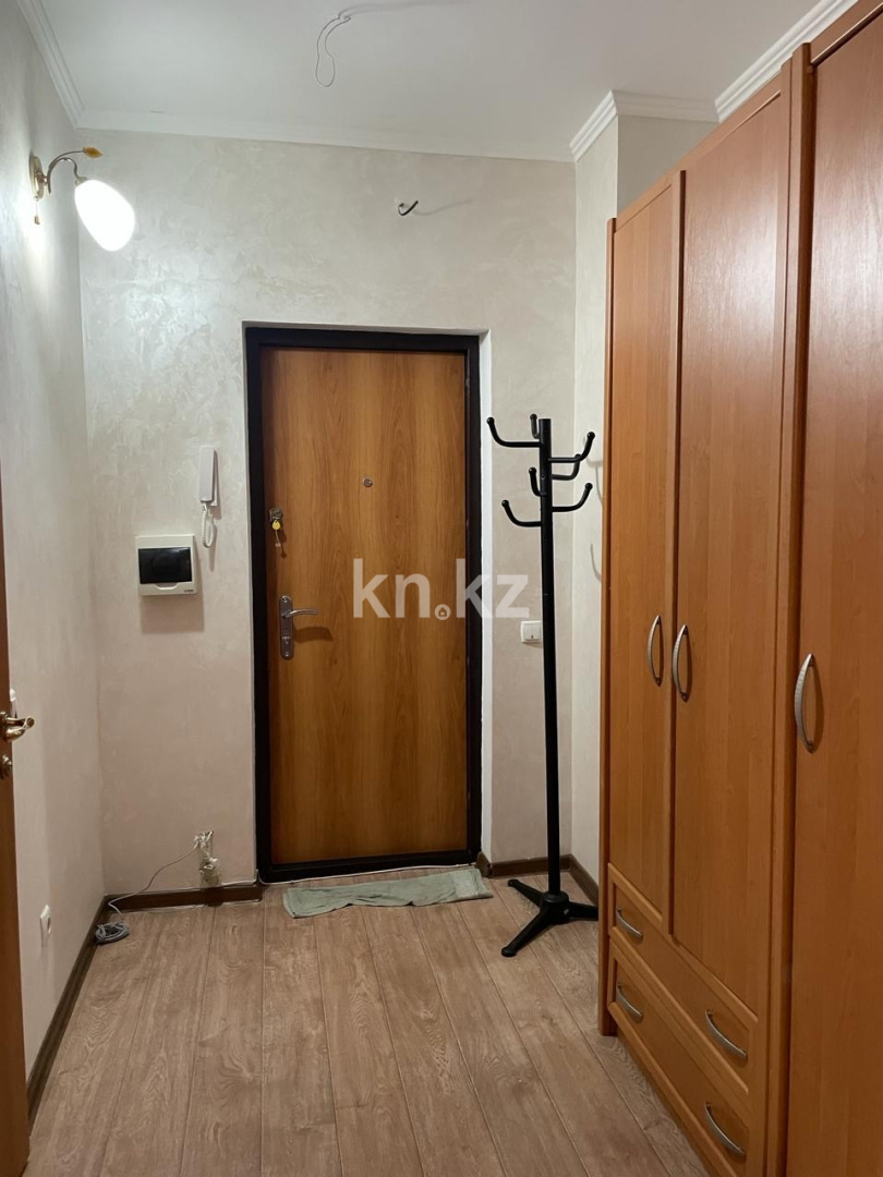Аренда 1-комнатной квартиры, 36 м² - Аренда офисных и торговых помещений в Костанае фото 2 из 7