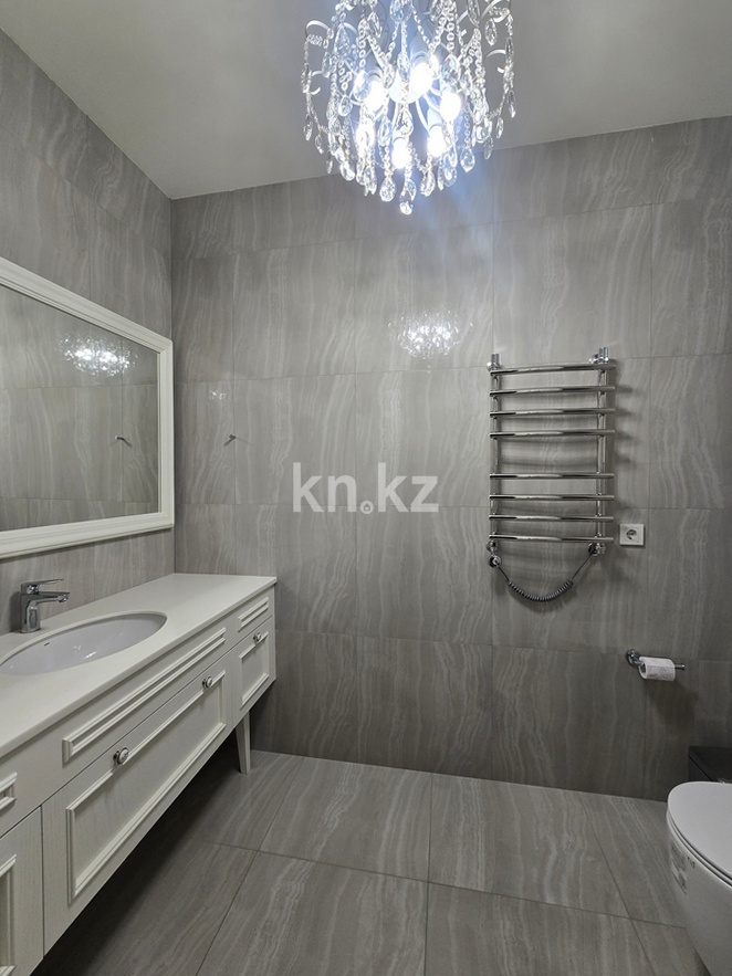 Продажа 3-комнатной квартиры, 113 м², ул. Култобе, дом  24\1-24\10 - ул. Аскарова - Продажа  трехкомнатных квартир в новостройках Алматы фото 32 из 40