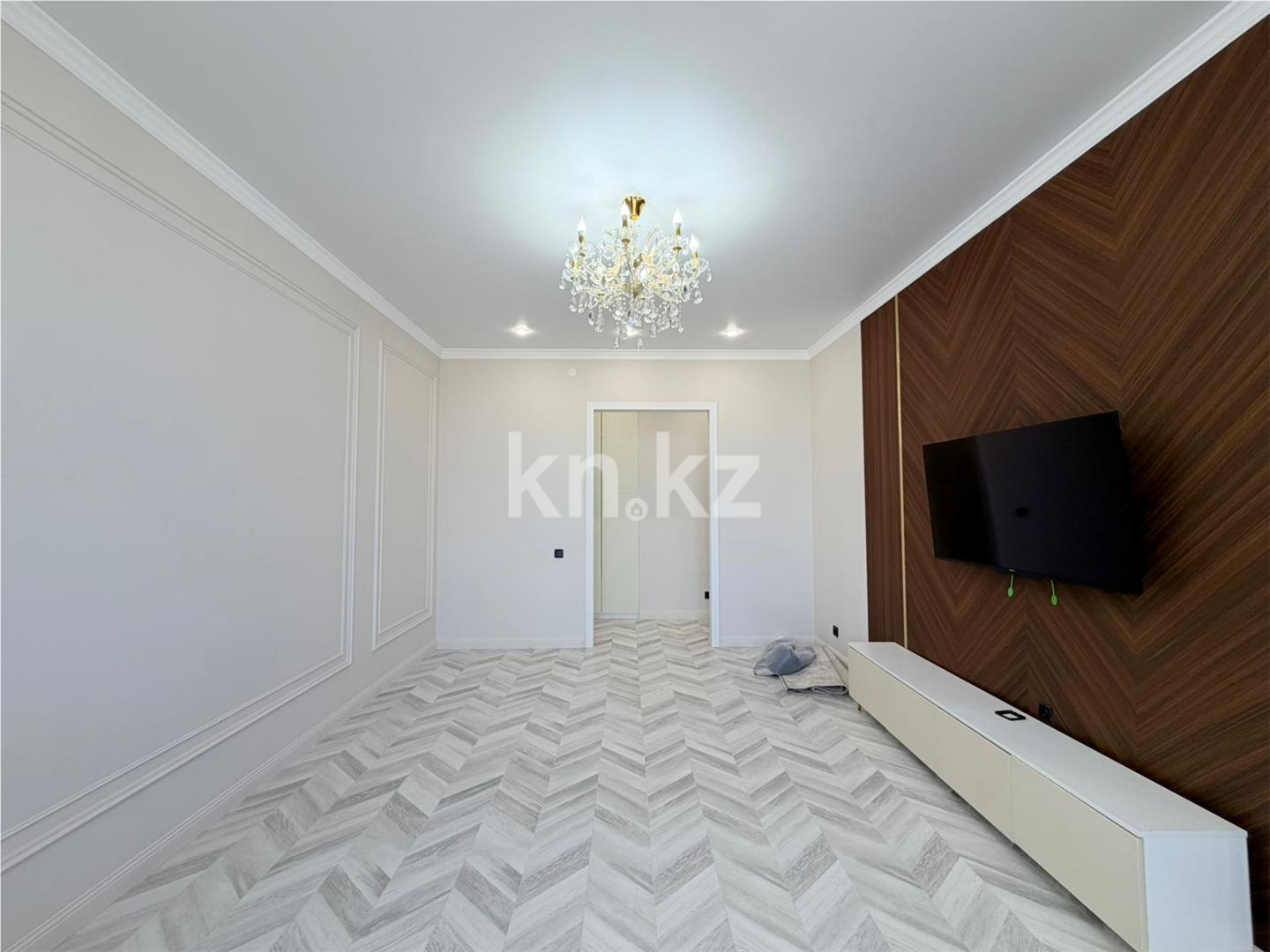 Продажа 2-комнатной квартиры, 70 м² - Продажа квартир в р-не Есиль Астаны фото 2 из 12