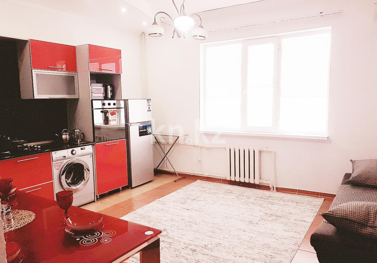 Аренда 1-комнатной квартиры посуточно, 52 м², Алмагуль мкр-н, дом  9 - Продажа квартир в Атырау фото 10 из 18