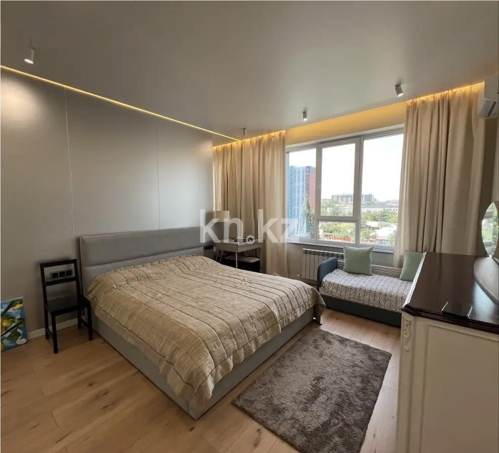 Продажа 3-комнатной квартиры, 86 м², ул. Жарокова, дом  218 в Алматы - фото 2