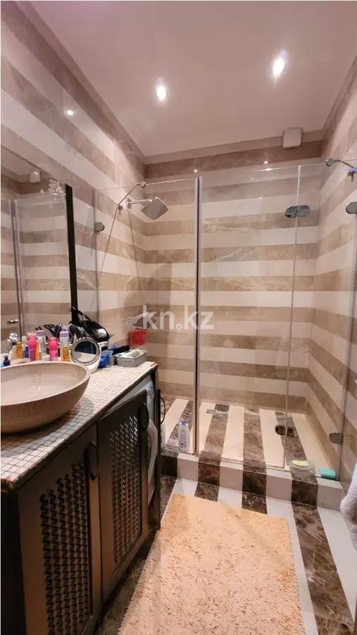 Продажа 4-комнатной квартиры, 174.8 м², ул. Кенесары, дом  4 в Астане - фото 5