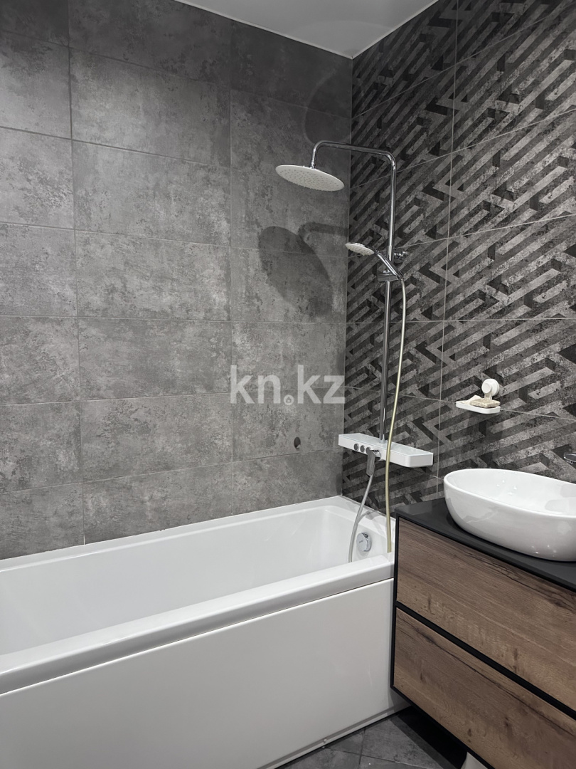 Продажа 3-комнатной квартиры, 78.9 м² - Продажа квартир в Караганде - страница 8 фото 27 из 40