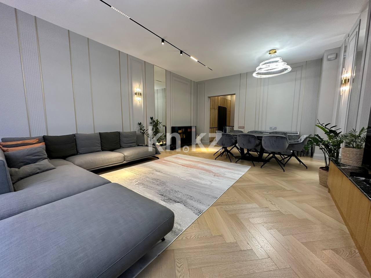 Продажа 4-комнатной квартиры, 151 м², ул. Арайлы в Алматы - фото 23