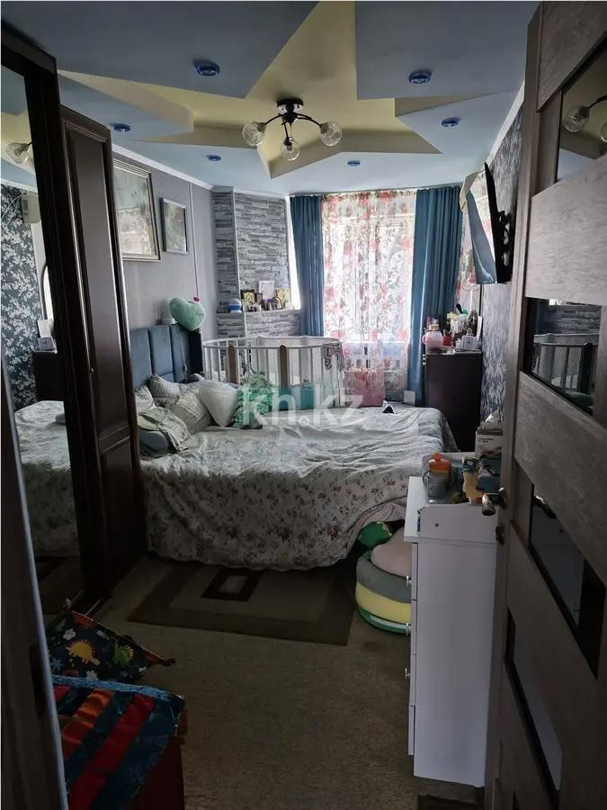 Продажа 3-комнатной квартиры, 63 м², мкр-н 10, дом  22 в Алматы - фото 2