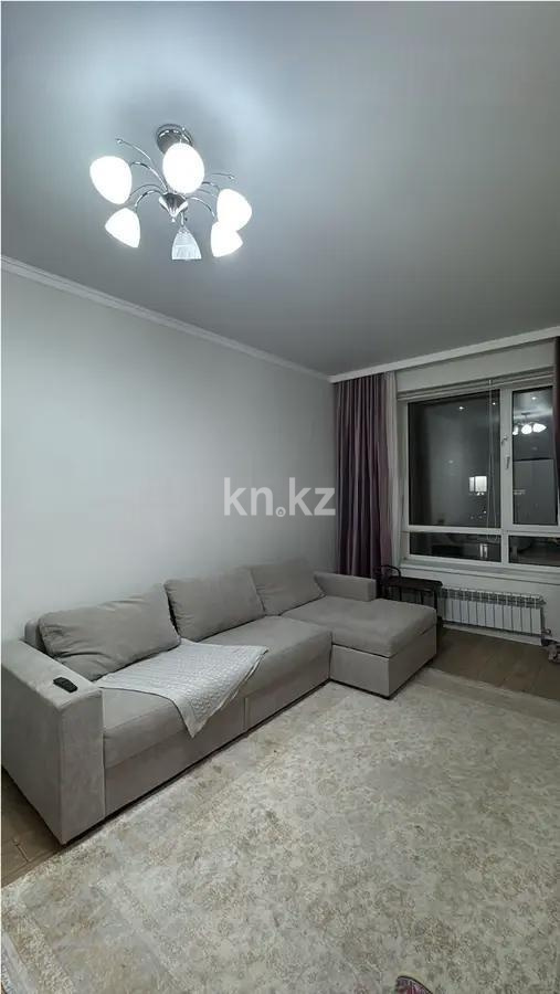 Продажа 1-комнатной квартиры, 39 м², ул. Омарова, дом  21/1 в Астане