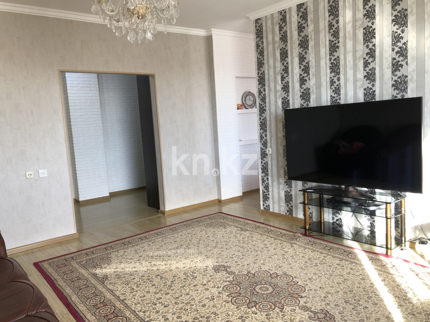 Продажа 3-комнатной квартиры, 93 м², пр. Шахтеров, дом  31а - Продажа земельных участков в Уральске фото 6 из 17