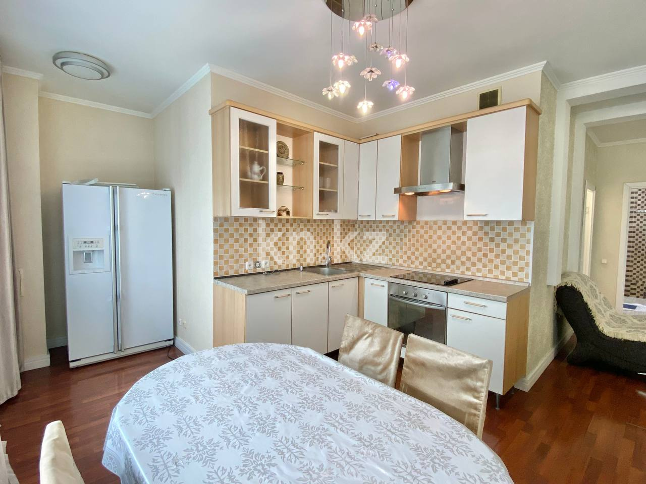 Продажа 2-комнатной квартиры, 85 м², ул. Достык, дом  5 в Астане - фото 11