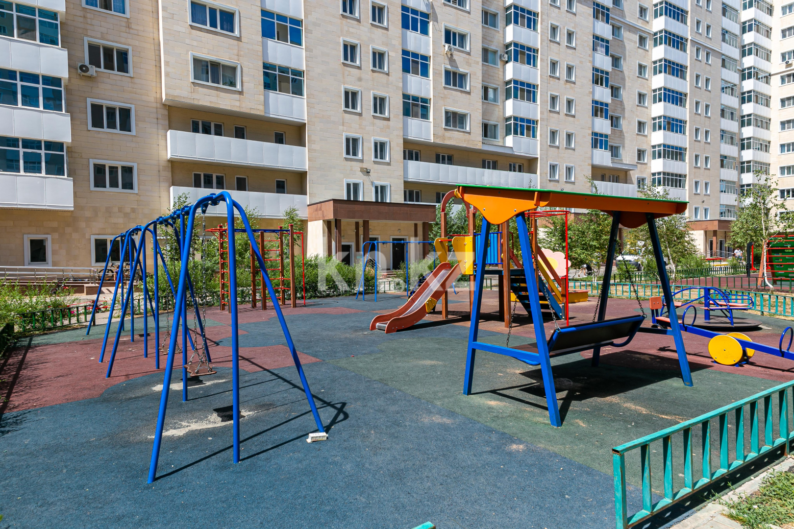 Продажа 2-комнатной квартиры, 79 м², пр. Туран, дом  56 в Астане - фото 13