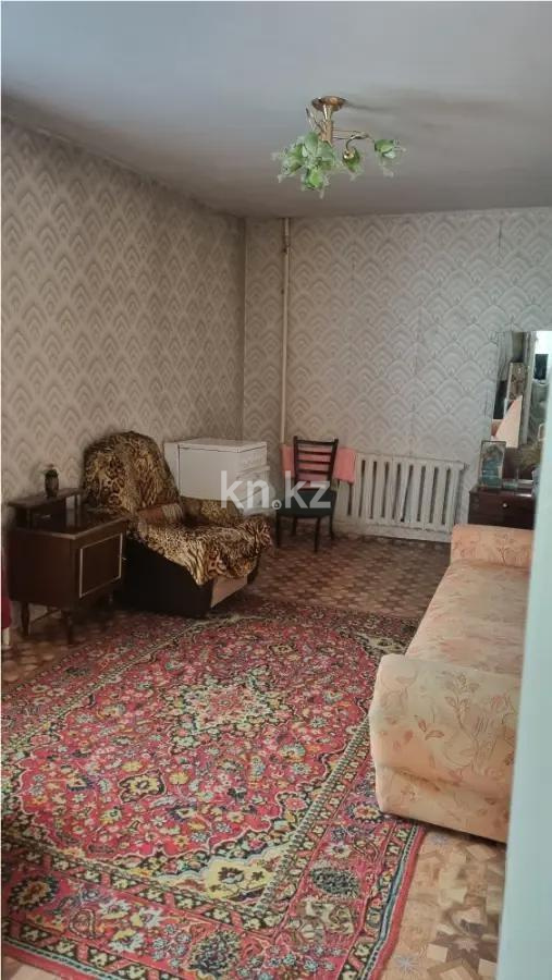 Продажа 3-комнатной квартиры, 68 м², мкр-н 11а, дом  24 в Караганде - фото 2