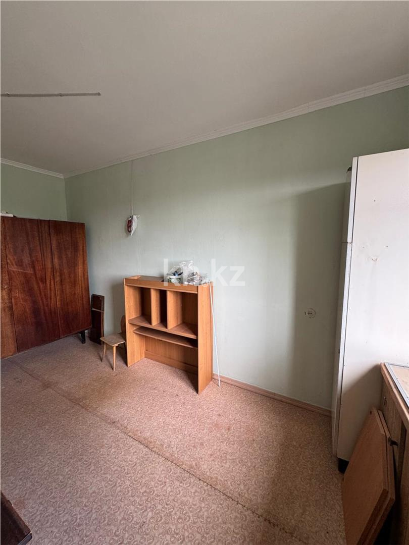 Продажа 4-комнатной квартиры, 61 м², пр. Н. Абдирова - Продажа  четырехкомнатных квартир в Караганде фото 9 из 14