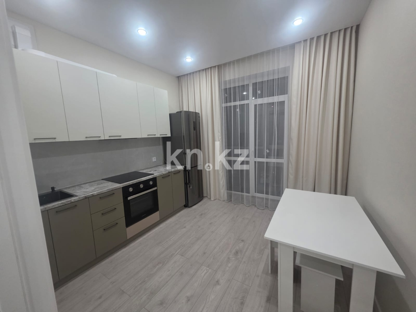 Аренда 1-комнатной квартиры, 40 м² - Аренда квартир помесячно в Астане фото 1 из 11