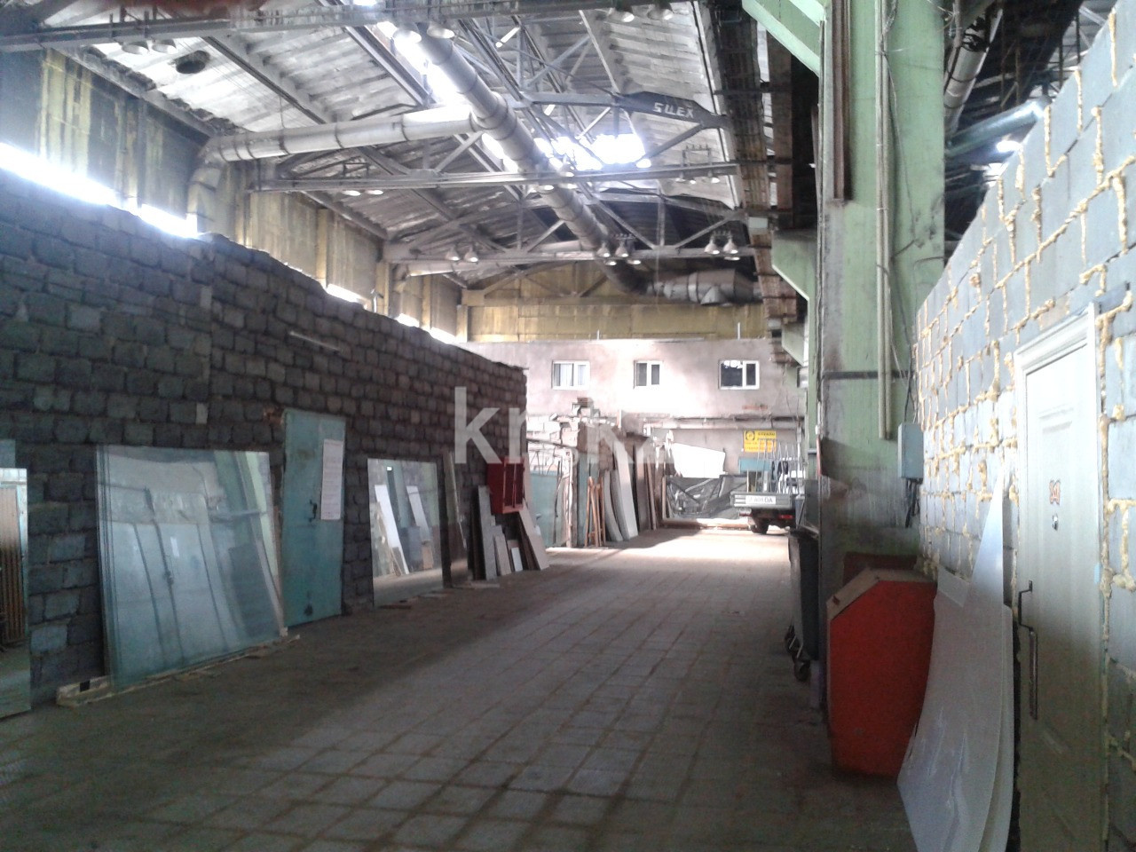 Продажа базы, 2240 м² - Продажа баз, складов и промышленной недвижимости в Астане в р-не Сарыарка фото 5 из 6