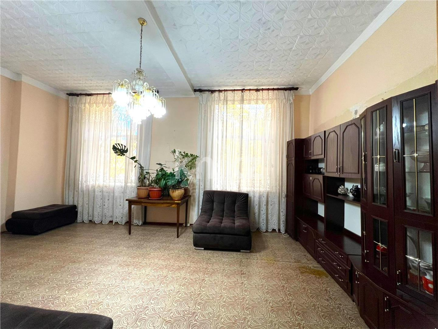 Продажа 3-комнатной квартиры, 90 м², ул. Алалыкина в Караганде - фото 2