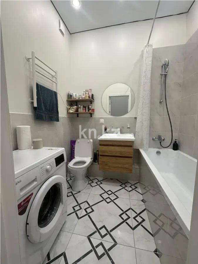 Продажа 1-комнатной квартиры, 40 м², ул. Асфендиярова, дом  5 в Астане - фото 3