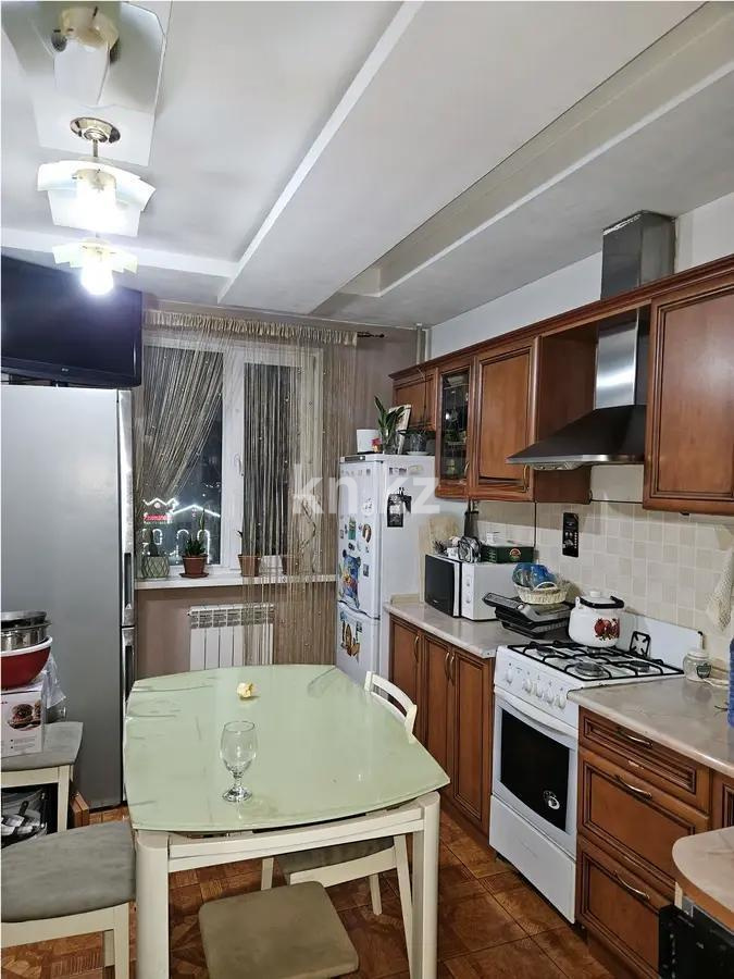 Продажа 2-комнатной квартиры, 61.6 м², мкр-н Аксай-1а, дом  32 в Алматы - фото 3