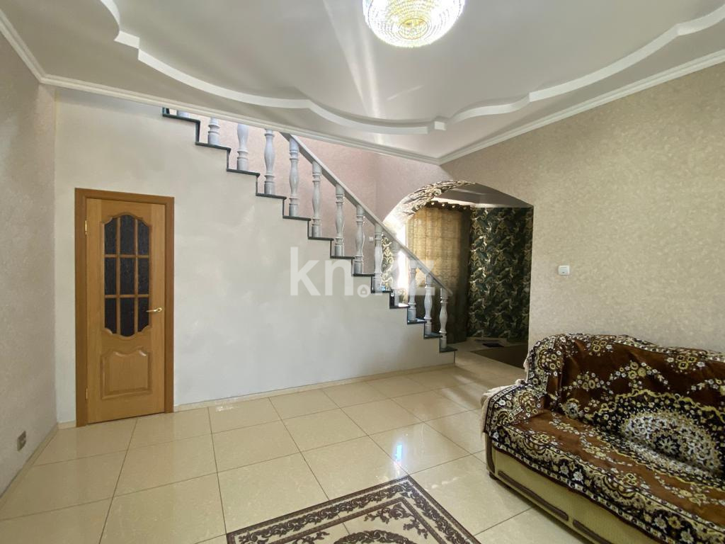 Продажа 6-комнатного дома, 200 м², ул. Нагорная в Темиртау - фото 3