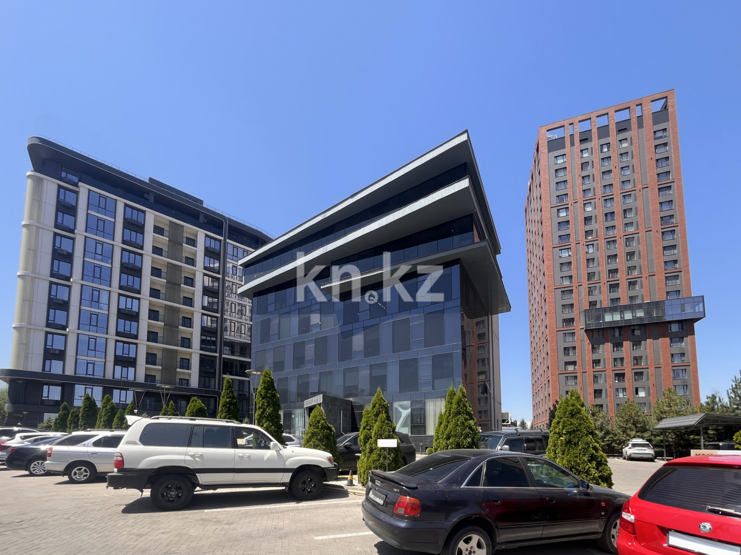 Продажа , 438.5 м², ул. Жарокова, дом  366 - Продажа офисных и торговых помещений в Алматы фото 6 из 9