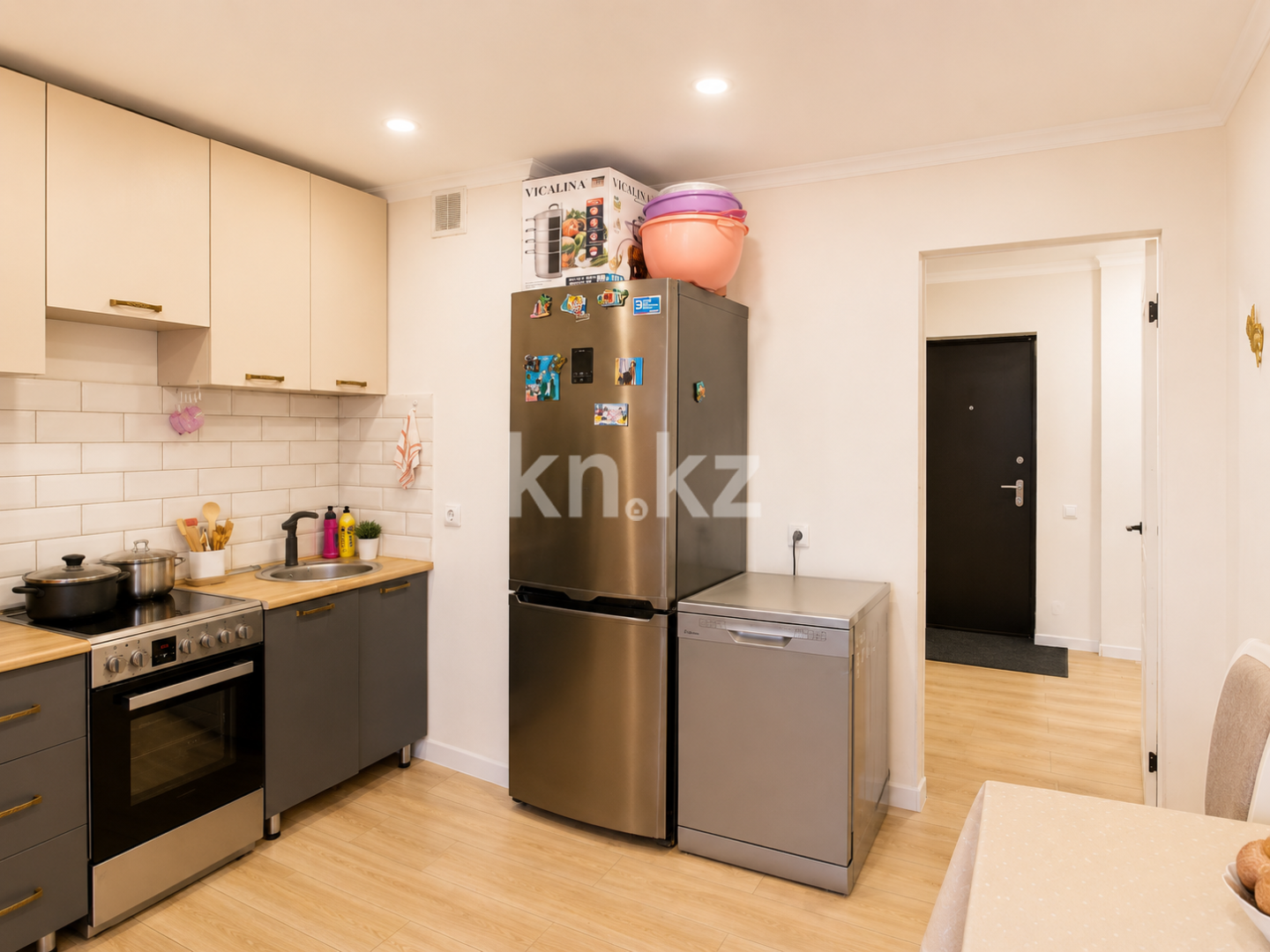 Продажа 2-комнатной квартиры, 70 м² в Караганде - фото 8