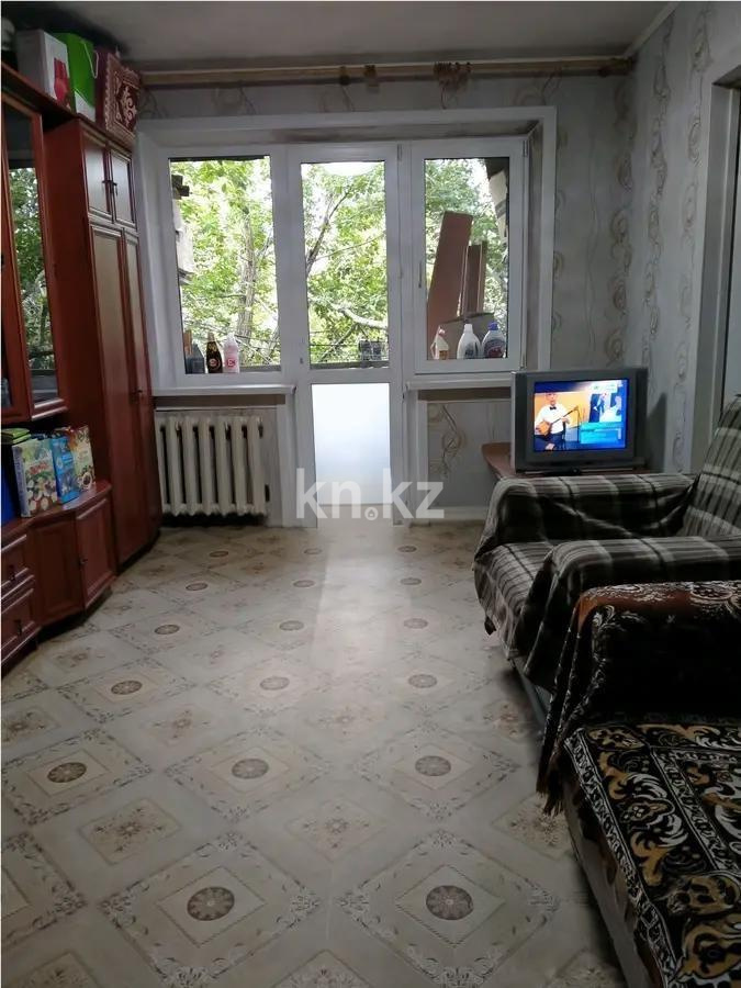 Продажа 3-комнатной квартиры, 56 м², 12-й мкр., дом  12 - Продажа квартир в Казахстане фото 1 из 5