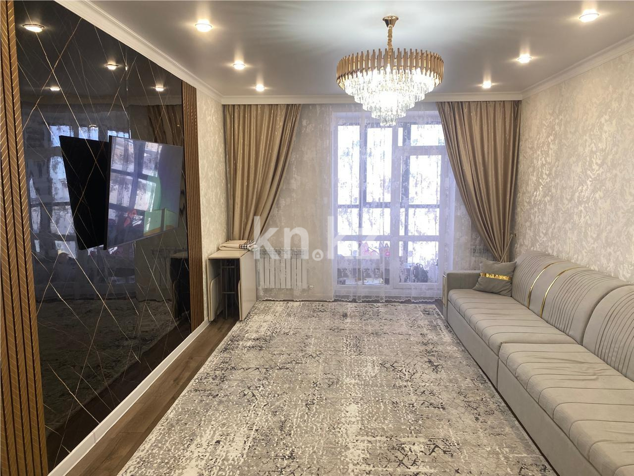 Продажа 3-комнатной квартиры, 87 м², мкр-н Голубые Пруды - Продажа квартир в Караганде фото 1 из 10